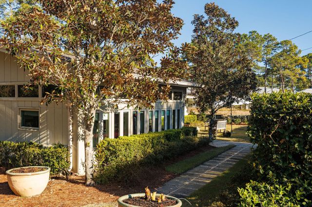 52 Dolphin Drive, Santa Rosa Beach, FL 32459