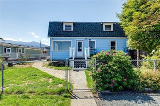 812 W 4th Street, Port Angeles, WA 98363