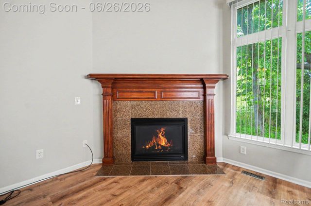 30268 Berghway Trail, Warren, MI 48092