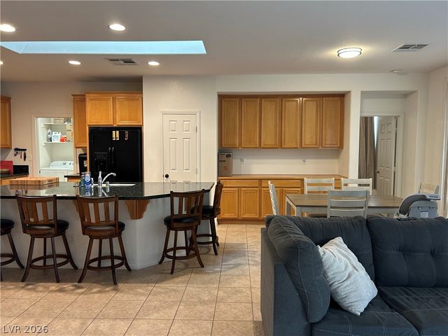 5832 Vista Luna Street, North Las Vegas, NV 89031