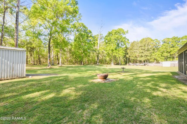 1136 Herman Dupuis Road, Breaux Bridge, LA 70517