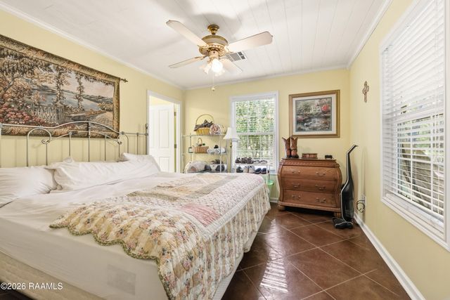 1136 Herman Dupuis Road, Breaux Bridge, LA 70517