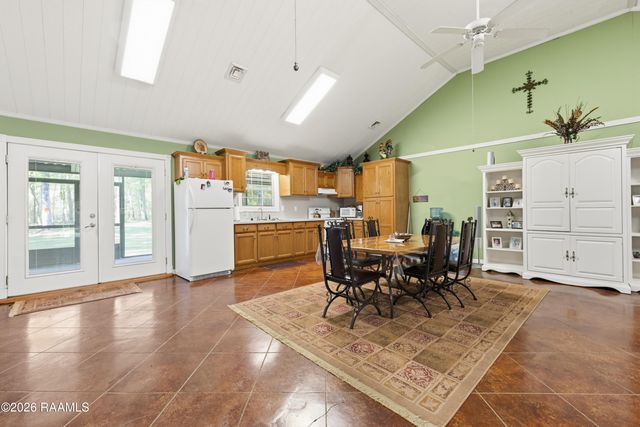 1136 Herman Dupuis Road, Breaux Bridge, LA 70517