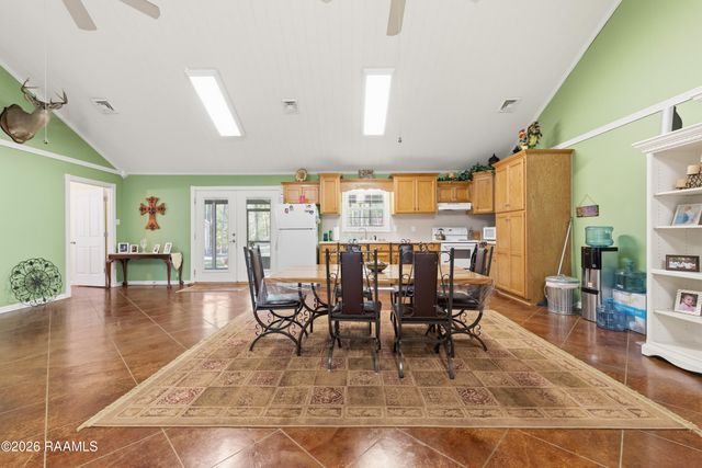 1136 Herman Dupuis Road, Breaux Bridge, LA 70517