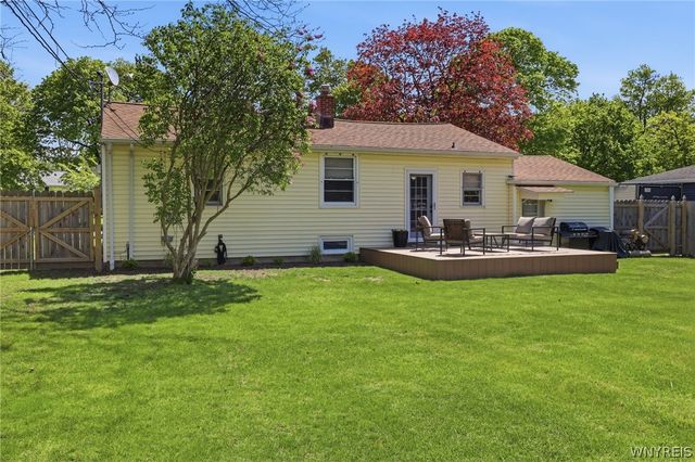 4320 Cameron Drive, Clarence, NY 14221