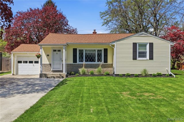 4320 Cameron Drive, Clarence, NY 14221