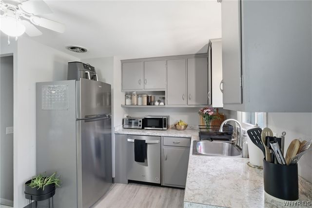 4320 Cameron Drive, Clarence, NY 14221