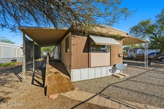 2420 W Calle Comodo, Tucson, AZ 85705