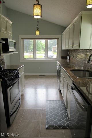 7597 Ohio Street, Mentor, OH 44060