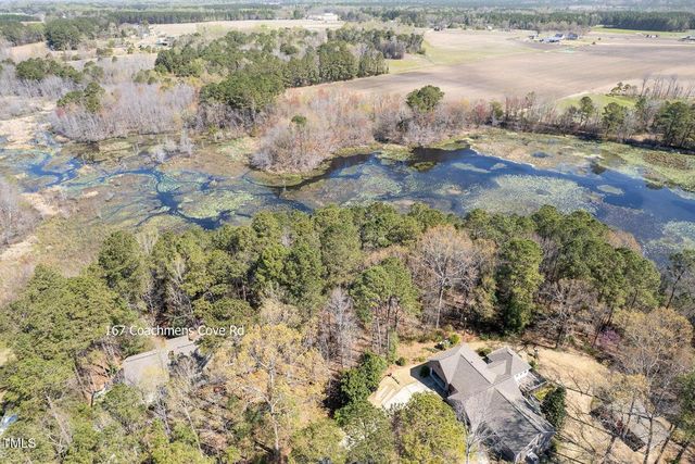 167 Coachmans Cove Road, Four Oaks, NC 27524