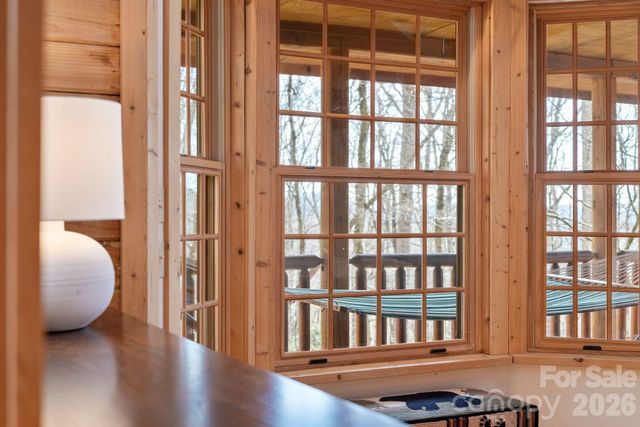 219 Woodlyn Etch Drive, Hendersonville, NC 28792