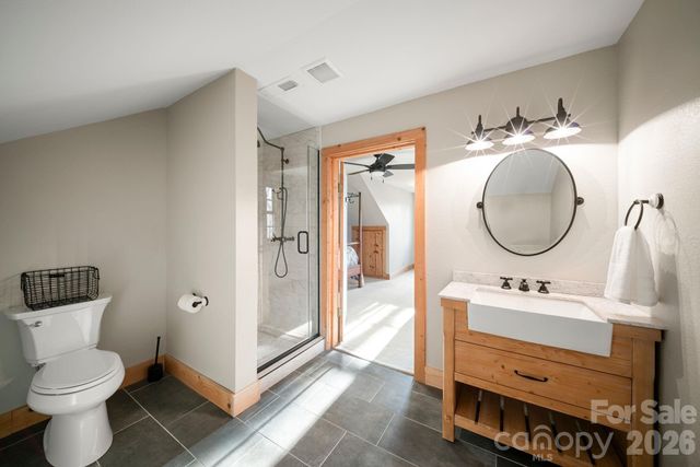 219 Woodlyn Etch Drive, Hendersonville, NC 28792