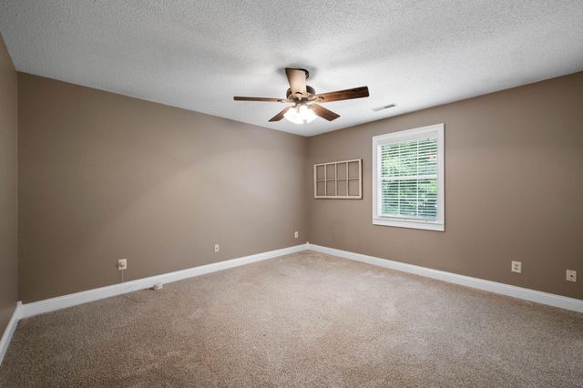 8921 Grey Mountain Drive, Ooltewah, TN 37363