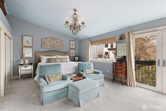 3414 33rd Avenue SW, Seattle, WA 98126