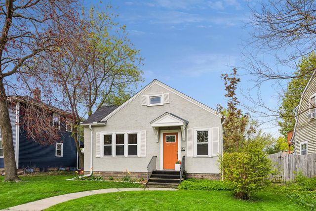 1457 Edgerton Street, Saint Paul, MN 55130