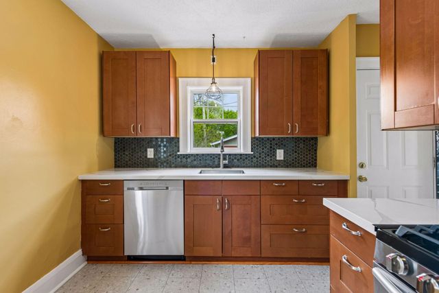 1457 Edgerton Street, Saint Paul, MN 55130