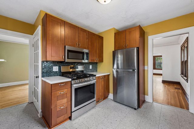 1457 Edgerton Street, Saint Paul, MN 55130