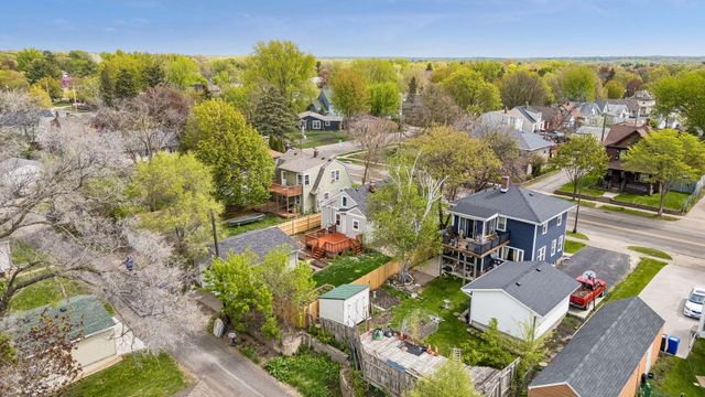 1457 Edgerton Street, Saint Paul, MN 55130