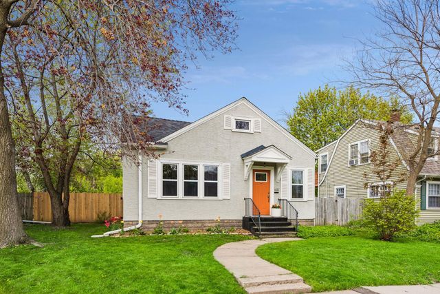 1457 Edgerton Street, Saint Paul, MN 55130