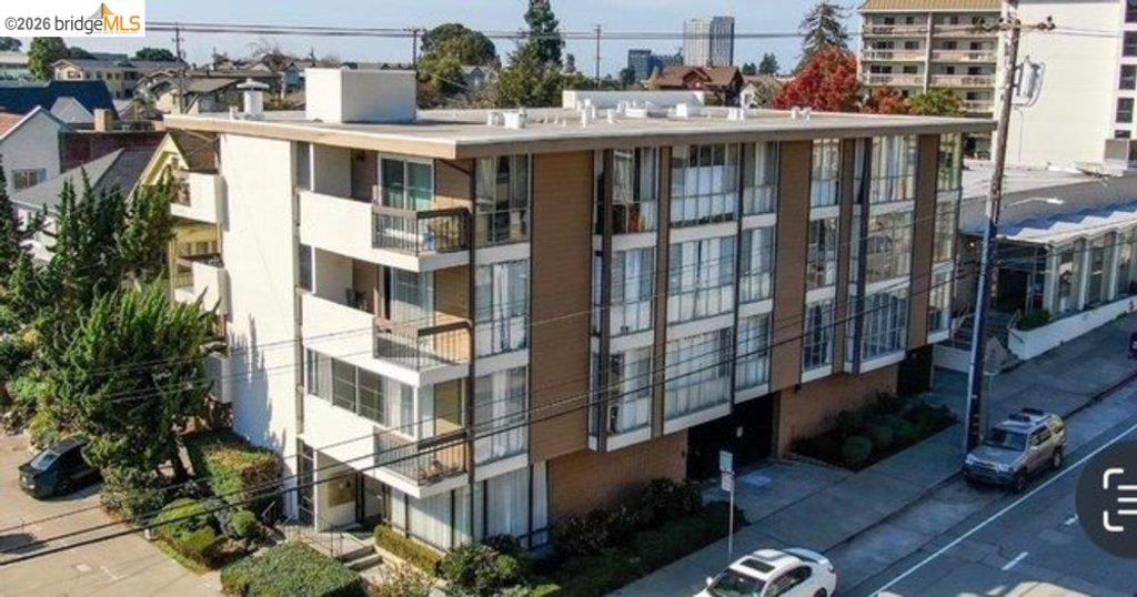 4099 Howe St 102, Oakland, CA 94611
