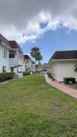 702 SE 2ND Avenue SE 405, Deerfield Beach, FL 33441