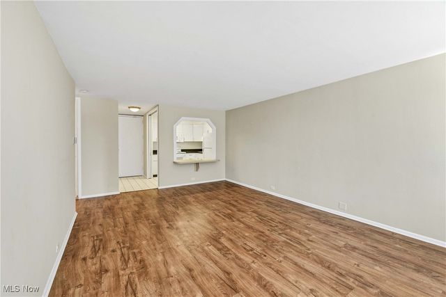 12700 Lake Avenue 609, Lakewood, OH 44107