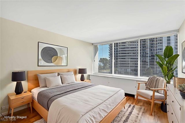 12700 Lake Avenue 609, Lakewood, OH 44107