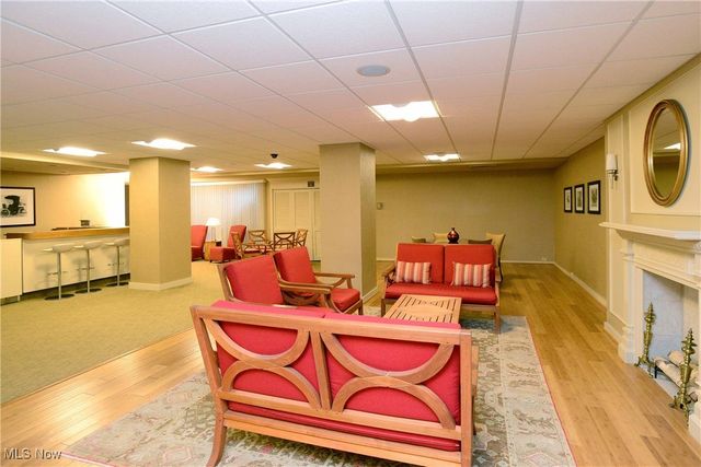 12700 Lake Avenue 609, Lakewood, OH 44107