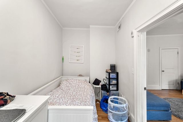 62 West Cedar St 3, Boston, MA 02114