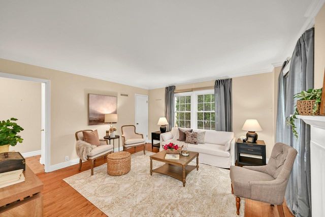 2464 N 82nd STREET, Wauwatosa, WI 53213