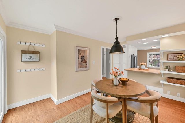 2464 N 82nd STREET, Wauwatosa, WI 53213