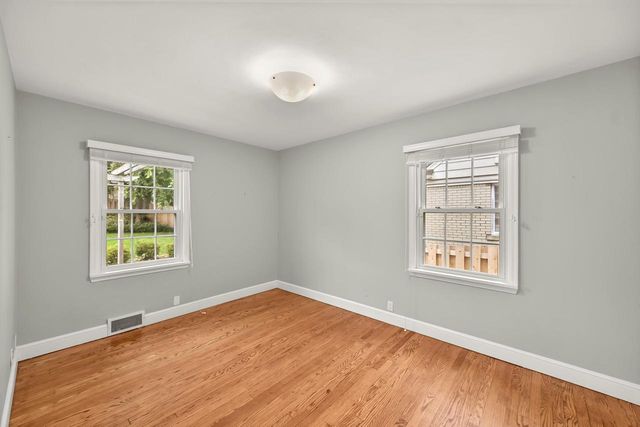2464 N 82nd STREET, Wauwatosa, WI 53213