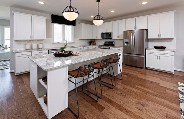 234 Mary Drive 05320, Schaumburg, IL 60193