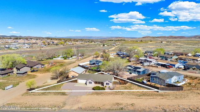 2002 E ROAD 2 --, Chino Valley, AZ 86323