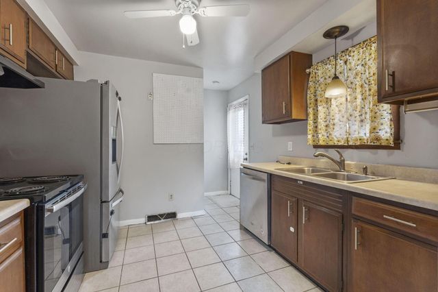 1450 Franklin Street, Lewis Center, OH 43035