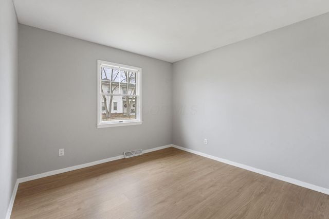 1450 Franklin Street, Lewis Center, OH 43035