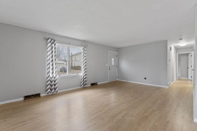 1450 Franklin Street, Lewis Center, OH 43035