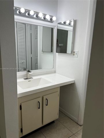 6001 Shakerwood Circle 204, Tamarac, FL 33319
