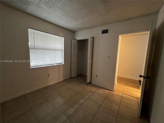 6001 Shakerwood Circle 204, Tamarac, FL 33319