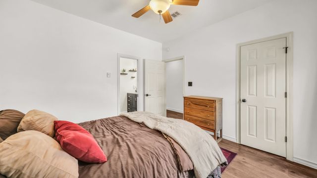 331 Tanglewood Drive, Weatherford, TX 76087