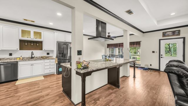 331 Tanglewood Drive, Weatherford, TX 76087