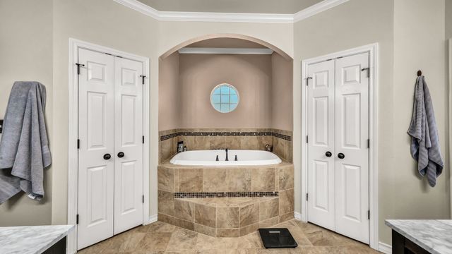 331 Tanglewood Drive, Weatherford, TX 76087