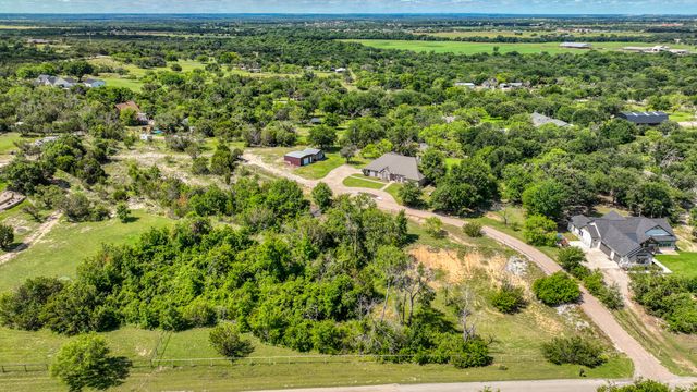 331 Tanglewood Drive, Weatherford, TX 76087