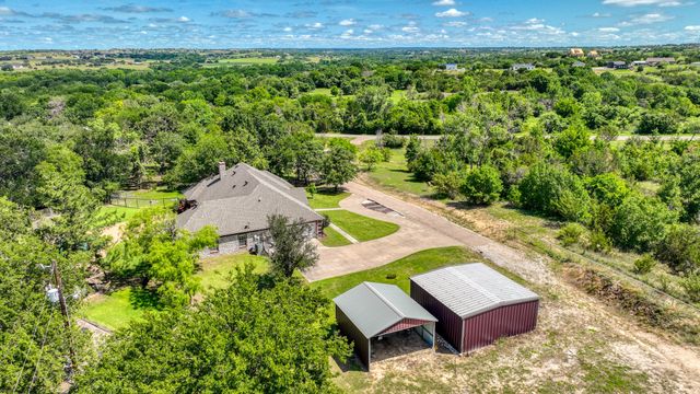 331 Tanglewood Drive, Weatherford, TX 76087