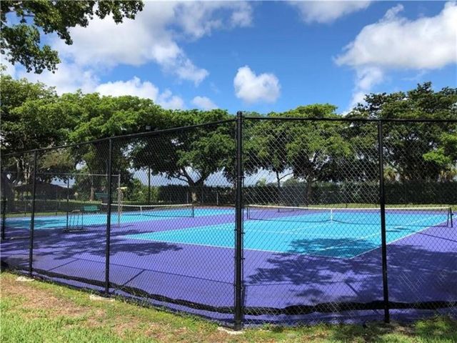 106 Lake Emerald Drive 308, Oakland Park, FL 33309