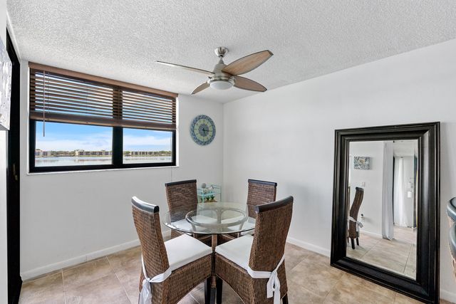 106 Lake Emerald Drive 308, Oakland Park, FL 33309