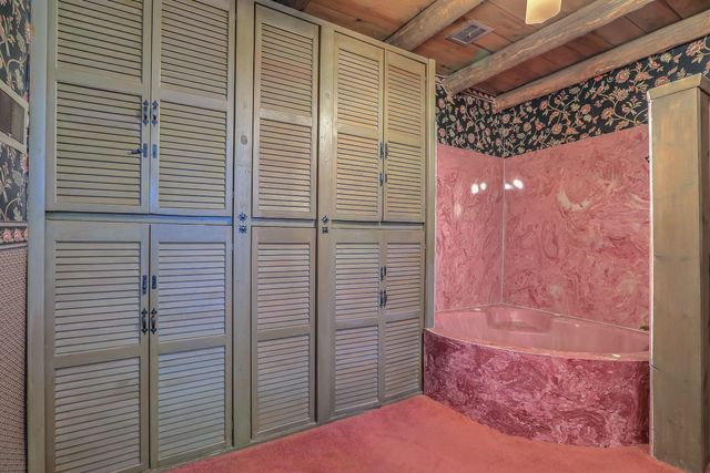 509 Chamiso Lane NW, Los Ranchos, NM 87107