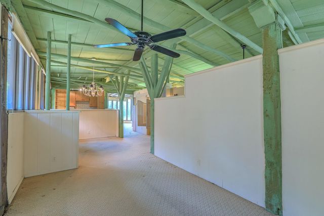 509 Chamiso Lane NW, Los Ranchos, NM 87107