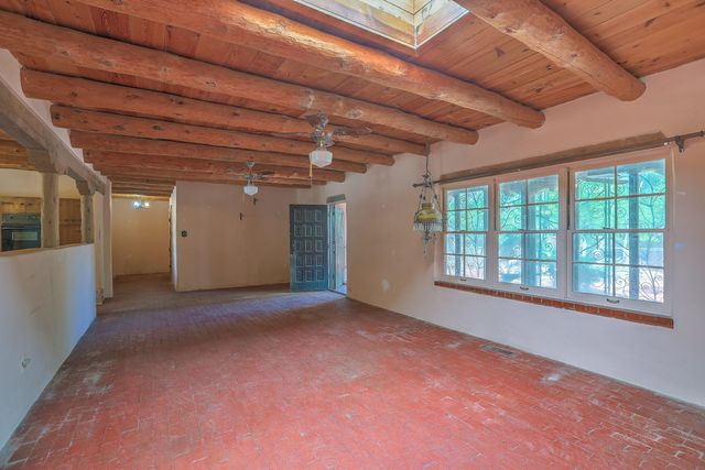 509 Chamiso Lane NW, Los Ranchos, NM 87107