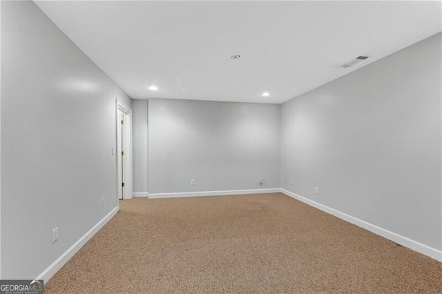 2414 Glenmore Lane, Snellville, GA 30078